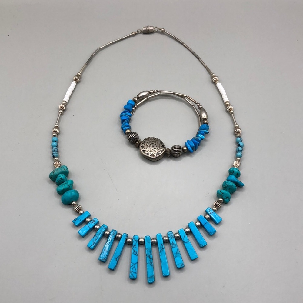 Southwestern turquoise stone look necklace and bracelet vintage UNISEX